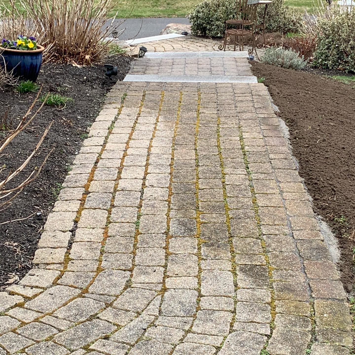 A recent Maginnis Landscape project — stonework detail